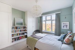 Bedroom- click for photo gallery